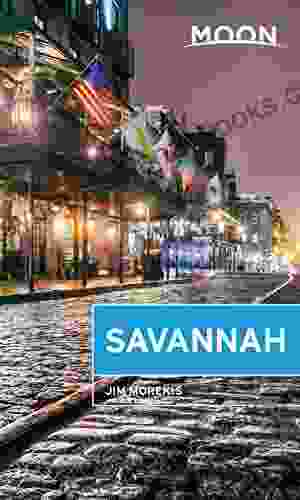 Moon Savannah: With Hilton Head (Travel Guide)